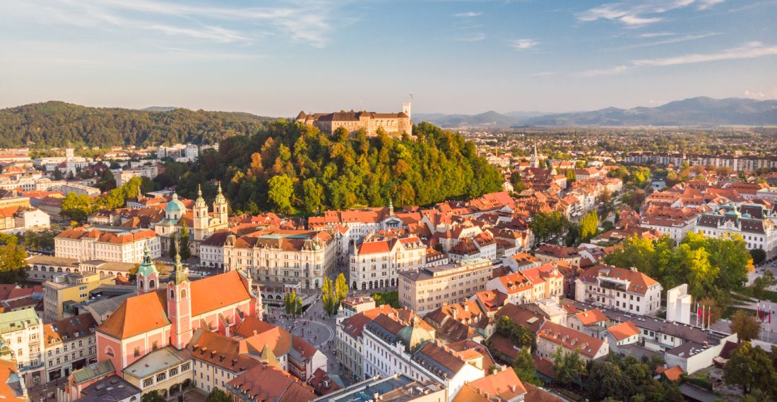 LJUBLJANA (LJU) > PRISHTINA (PRN)